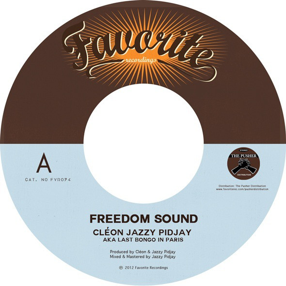 Freedom Sound / Samba à l'aéroport
